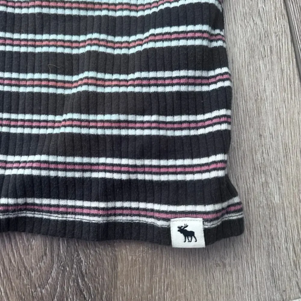 Abercrombie Kids Black Striped Ribbed Mock Neck Top 9/10
